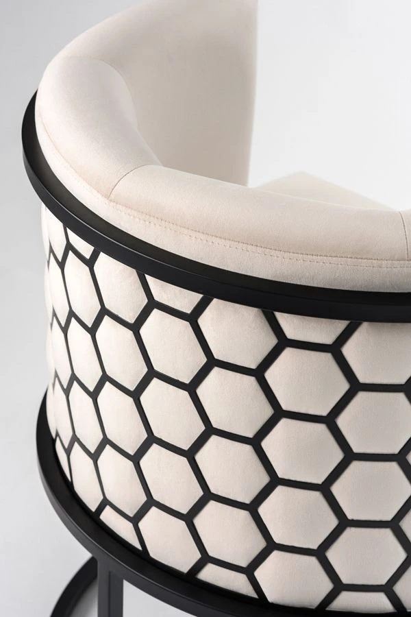 Alveare Dining Chair Black – Chalk 9 Alveare Dining Chair Black – Chalk - Image 7