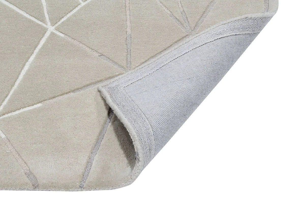 Iskra Rug 6 Iskra Rug - Image 4