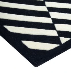 Milo Rug Large 11 Milo Rug Large -Furniture Sale Store milo rug rg10 cutout 03 web 2