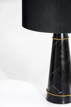 Valencia Table Light Black/Brass 7 Valencia Table Light Black/Brass -Furniture Sale Store valencia table light black brass detail 1 web